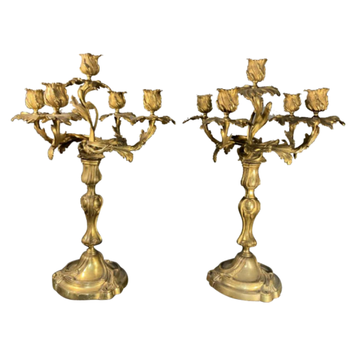 Pair of Candelabra / Candlesticks in gilded bronze, Louis XVI Rocaille Twisted Torsade, circa 1920