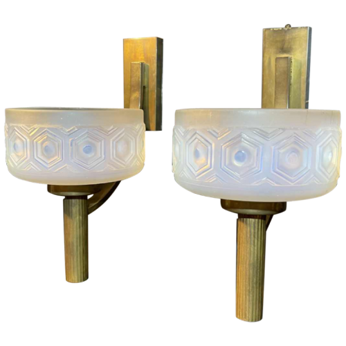 Pair of Art Deco Wall Lights, Bronze Brass and Opalescent Glass, 1930s