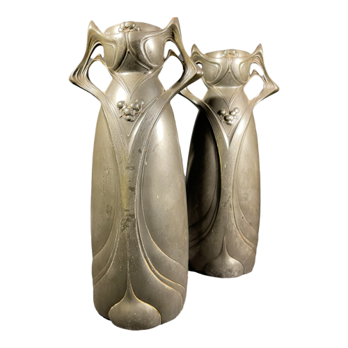 Paire de Vases " à Jacinthe " Art Nouveau en Etain, ca 1900