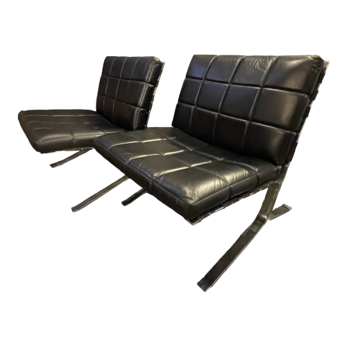 OLIVIER MOURGUE pour AIRBORNE "Joker" paire de fauteuils / lounge chairs 1960s