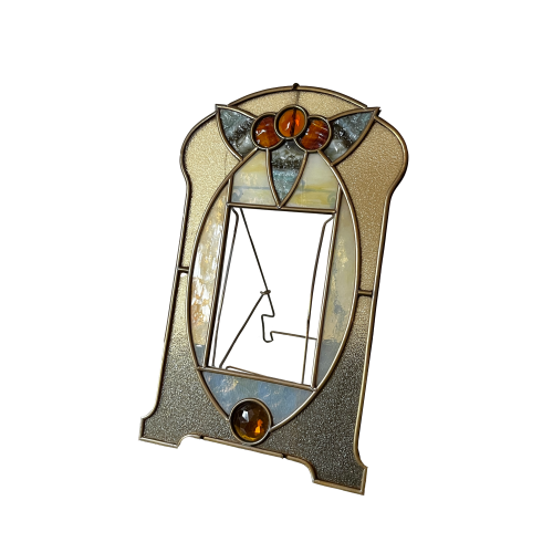 Porte-photo Art Nouveau / Art Déco sur pied en laiton, cabochons & vitraux, ca 1900/1920